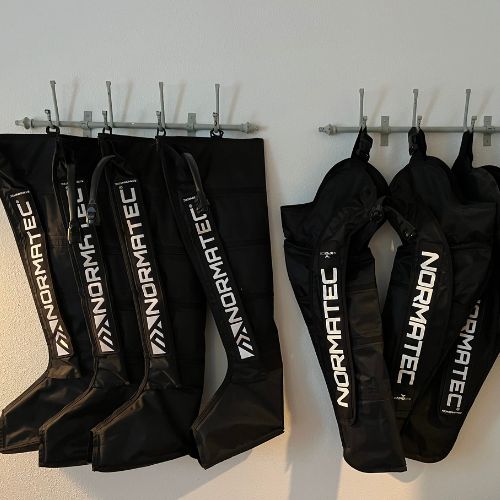 17 NormaTec Compression